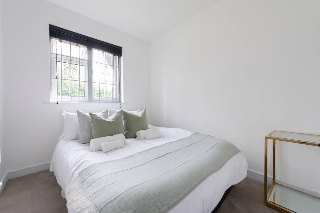 2 Bedroom Modern Urban Sanctuary 1Cc - Cherrydeal London Eksteriør billede