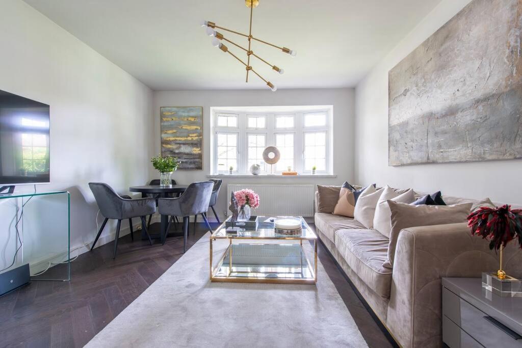 2 Bedroom Modern Urban Sanctuary 1Cc - Cherrydeal London Eksteriør billede