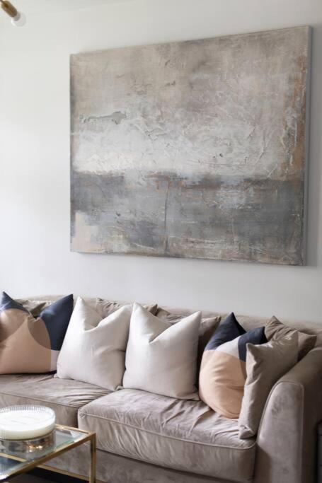 2 Bedroom Modern Urban Sanctuary 1Cc - Cherrydeal London Eksteriør billede